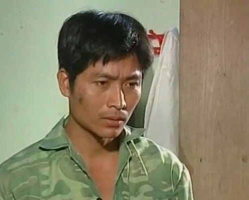 Dàn diễn viên phim “Người thổi tù và hàng tổng” giờ ra sao? - 2 Nét diễn hài trong phim của Quốc Tuấn rất tự nhiên dù không quá cầu kì, phô trương nhưng vẫn khiến khán giả phải phì cười.