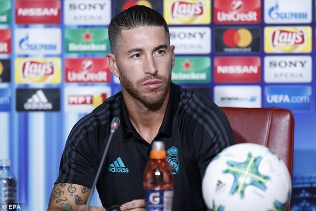 Sergio Ramos está agradecido pero no cree que el técnico Mourinho haya cambiado su carrera