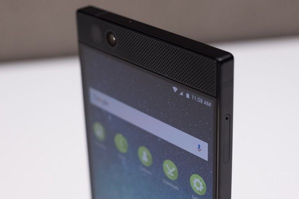 Razer ra mắt smartphone với cấu hình cực “khủng” dành cho game thủ - 5 Hệ thống loa kép ở viền trên và dưới màn hình