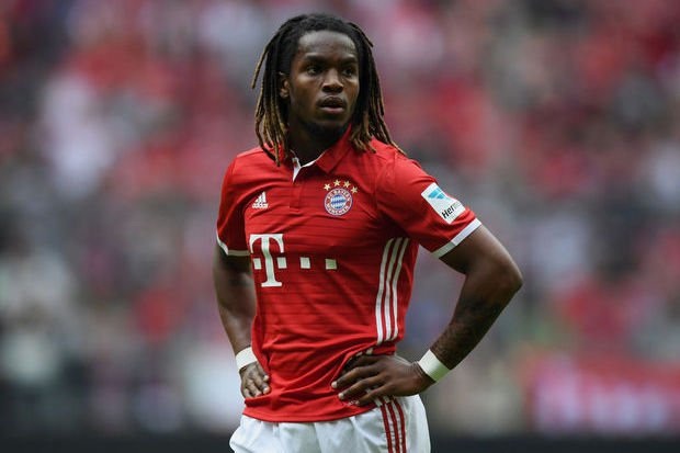 Đội hình tệ nhất châu Âu mùa giải 2016/17: Buồn cho Rooney - 3 Renatos Sanches không thể cạnh tranh vị trí ở Bayern Munich