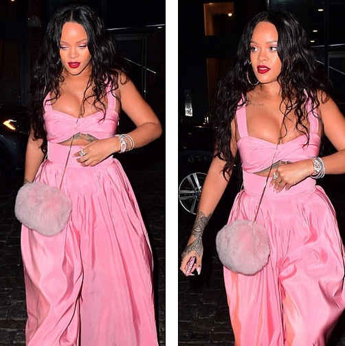 Rihanna khoe vòng một gợi cảm - 3
Ngôi sao da màu luôn là một trong những biểu tượng thời trang ở Hollywood