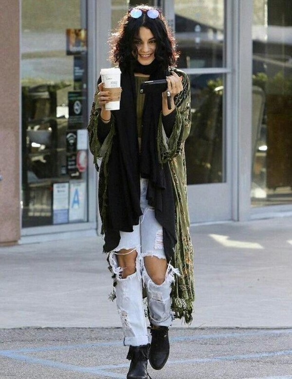 Dàn người đẹp sành điệu với quần Jeans sách - 5
Vanessa Hudgens