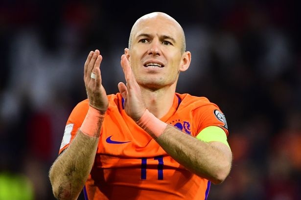 Hà Lan bị loại khỏi World Cup 2018: Ai xót thương “Cơn lốc màu da cam”? - 1 Sau Robben, bóng đá Hà Lan không có gương mặt đủ chất lượng để thay thế
