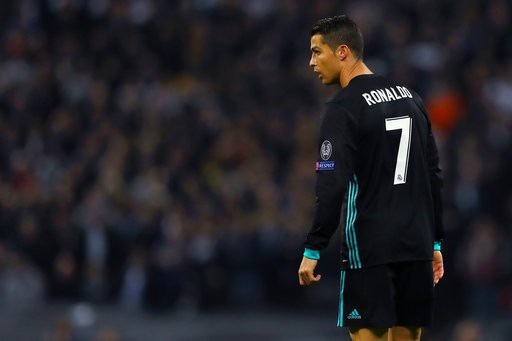 C.Ronaldo oán trách HLV Zidane sau thất bại trước Tottenham - 1 C.Ronaldo cho rằng Real Madrid bởi bán đi nhiều cầu thủ chất lượng trong mùa Hè