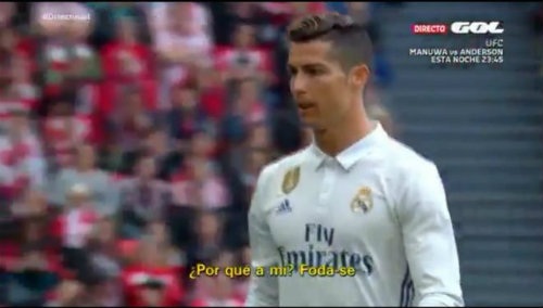 C.Ronaldo lại bị phát hiện chửi thể khi bị thay ra sân