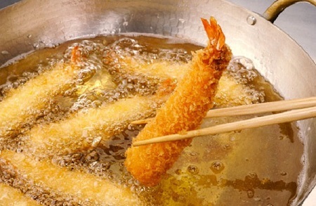 Những sai lầm khi sử dụng dầu ăn nhiều người mắc phải - 2 Những sai lầm khi sử dụng dầu ăn nhiều người mắc phải - 2