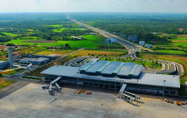 Cần Thơ: Đề xuất lấy ngân sách hỗ trợ đường bay mới mở bị lỗ - 1 Cảng hàng không Quốc tế Cần Thơ nhìn từ trên cao (ảnh Chí Dũng)