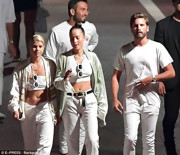 
Sofia và Justin chia tay chỉ sau chưa đầy 1 tháng bên nhau.
