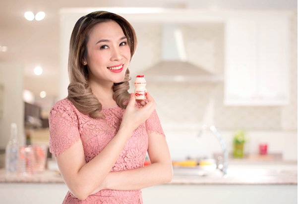 Công ty Yakult VN mở đợt tuyển dụng lớn nhất trong năm - 1
Mỹ Tâm - Đại diện thương hiệu cho Yakult 2017