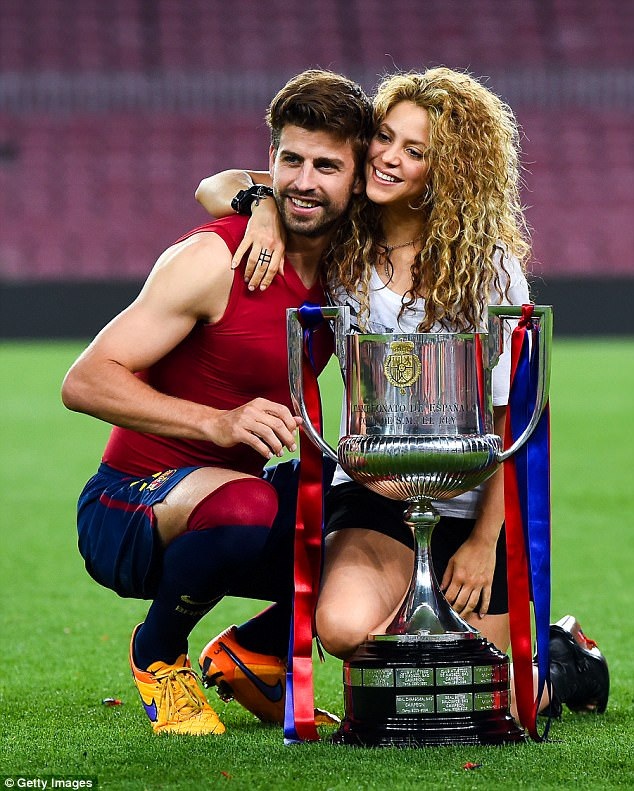 
Shakira được cho là người đã đưa ra quyết định này dù lý do khiến 2 người chia tay hiện vẫn chưa rõ
