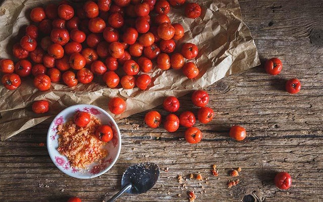 Trong sơ ri có chứa nhiều hợp chất chống oxy hóa cực mạnh nên được xem là thực phẩm chống già cực hiệu quả