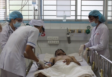 Sốt xuất huyết càn quét vì nhiều gia đình “nuôi” lăng quăng - 4 Ít nhất 4 trường hợp tại TPHCM đã tử vong vì sốt xuất huyết trong 6 tháng đầu năm 2017