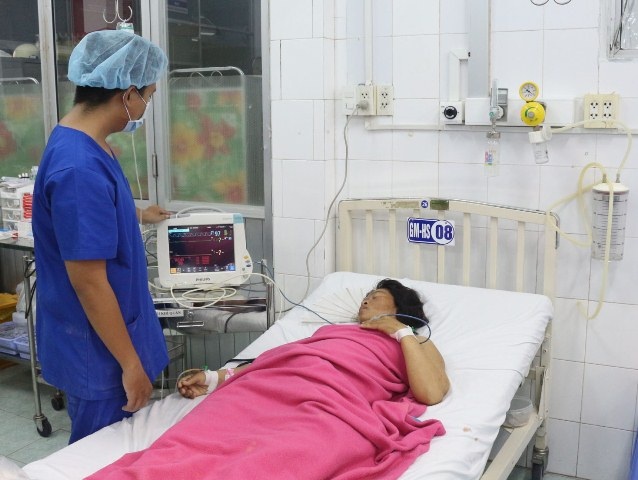 Hiện sức khỏe của sản phụ H. đã ổn định nhưng vẫn chịu sự theo dõi của các y, bác sĩ