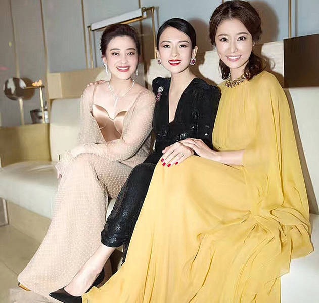 Dàn mỹ nhân Hoa ngữ đọ dáng trong sự kiện thời trang - 14
Từ trái sang: Meng Ting, Chương Tử Di, Lâm Tâm Như