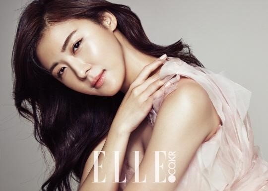 Những sao nữ sở hữu gương mặt đẹp nhất Hàn Quốc - 13
8 – Ha Ji Won