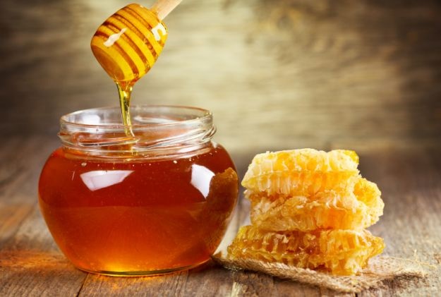 Những lưu ý cần biết khi sử dụng và bảo quản mật ong - 1 Những lưu ý cần biết khi sử dụng và bảo quản mật ong - 1