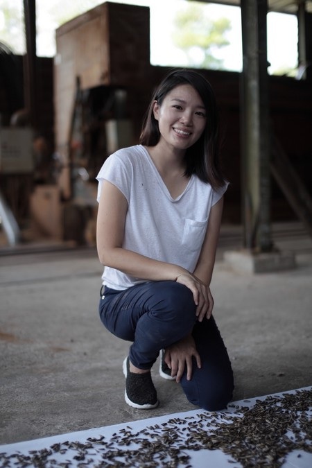 Red HongYi nổi tiếng với các bức tranh vẽ được tạo nên theo những cách đặc biệt