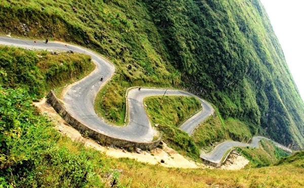 Những tai nạn phổ biến trên cung đường phượt - 1
Những cung đường phượt mang lại trải nghiệm khám phá cho các phượt thủ, nhưng cũng luôn tiềm ẩn sự rủi ro (ảnh: Internet)