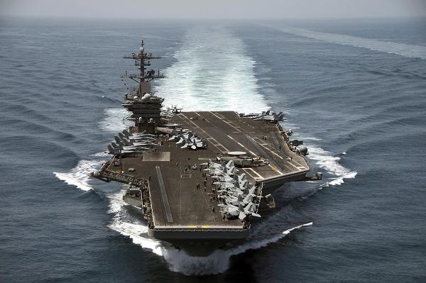 Mỹ điều tàu sân bay thứ hai áp sát Triều Tiên - 1
Tàu sân bay USS Theodore Roosevelt của Hải quân Mỹ (Ảnh: Military)