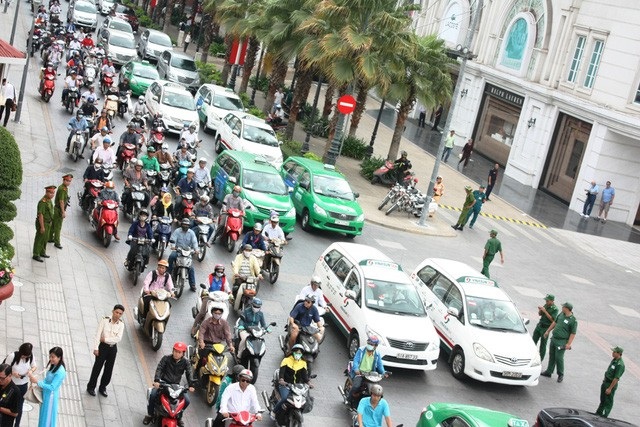 Grabtaxi: Vốn 20 tỷ đồng, báo lỗ gần 1.000 tỷ đồng - 1 Trong 3 năm hoạt động, Grabtaxi báo lỗ 938 tỷ đồng (ảnh minh họa)