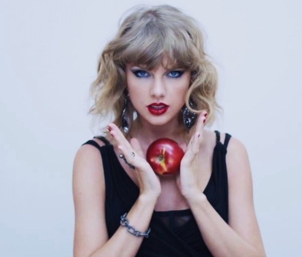 Nữ ca sĩ Taylor Swift 