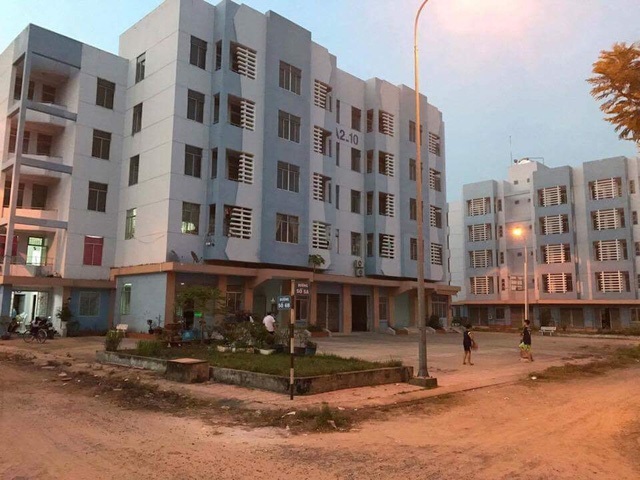 Suất tái định cư: Người dân tự quyết? - 1 Nhiều nơi, người dân chê chất lượng các căn hộ tái định cư