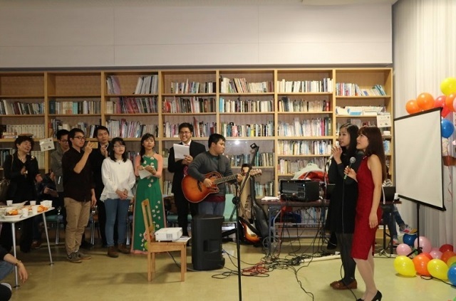 Bạn trẻ Việt tụ họp bên mâm cỗ Tết tại Osaka - 2 Bạn trẻ Việt tụ họp bên mâm cỗ Tết tại Osaka - 2