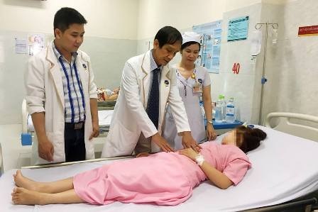 Vỡ thai ngoài tử cung 1,5 lít máu tràn vào ổ bụng thai phụ - 1 Thai phụ may mắn thoát khỏi cửa tử nhờ được can thiệp kịp thời (ảnh bệnh viện cung cấp)