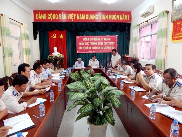 Đôn đốc công tác thi hành án dân sự tại các tỉnh Đồng bằng sông Cửu Long - 1 Một buổi làm việc của đoàn công tác Tổng cục Thi hành án dân sự (Bộ Tư pháp) tại Đồng bằng Sông Cửu Long.