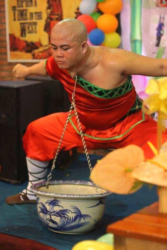 Diễn viên xiếc “Kỳ tài lộ diện” tìm được cha sau 17 năm thất lạc - 1