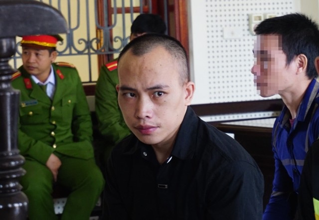 Đùm cơm đưa 7kg thuốc phiện từ Lào sang Việt Nam bán - 1 Hám lợi, Thò Chá Lỳ rủ chú ruột của mình mua thuốc phiện mang sang Việt Nam bán