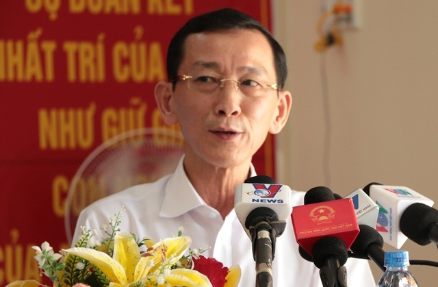 Chủ tịch Quốc hội: Cử nhân thất nghiệp vẫn kén chọn "vào biên chế" - 3 Ông Võ Thành Thống- Chủ tịch UBND TP Cần Thơ giải đáp thắc mắc cho các cử tri