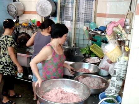 Hóa chất, phụ gia thực phẩm cần phải bán như đơn thuốc - 2 Sử dụng hóa chất, phụ gia vô tội vạ đang gây ra những hậu quả nghiêm trọng cho sức khỏe cộng đồng