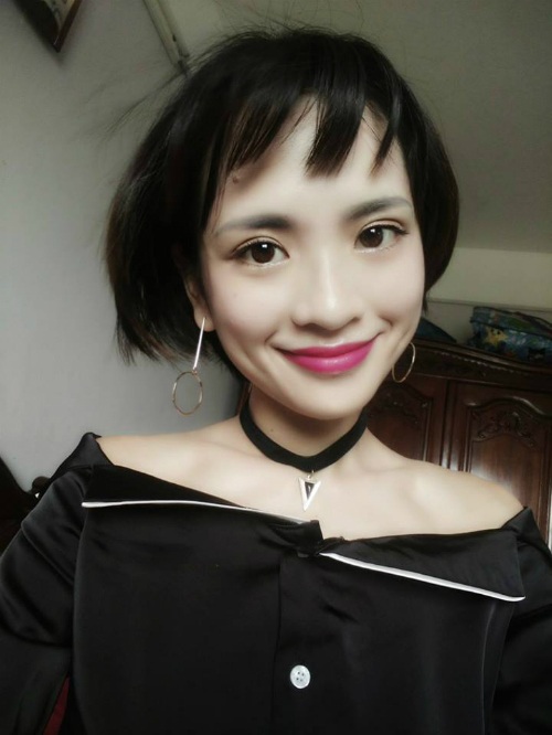 Bảo Thanh khoe thân hình thon gọn, Việt Anh lạ lẫm với ảnh cổ trang - 14 Diễn viên Thúy An vai diễn Hương Phố trong Người phán xử khoe ảnh tự sướng xinh đẹp.