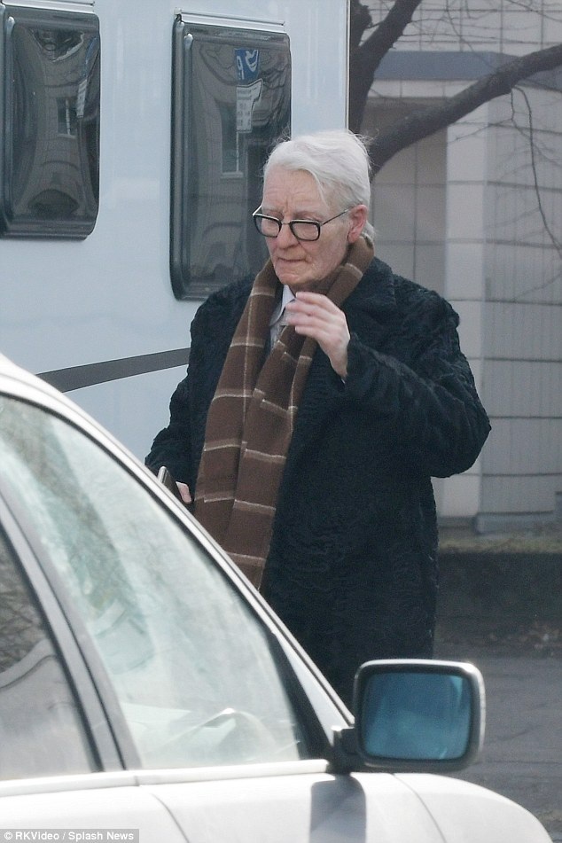 Kinh ngạc với tài hóa trang ở Hollywood - 5
Tilda Swinton tham gia dự án phim mới - làm lại của bộ phim Ý Suspiria (từng rất thành công vào năm 1997)
