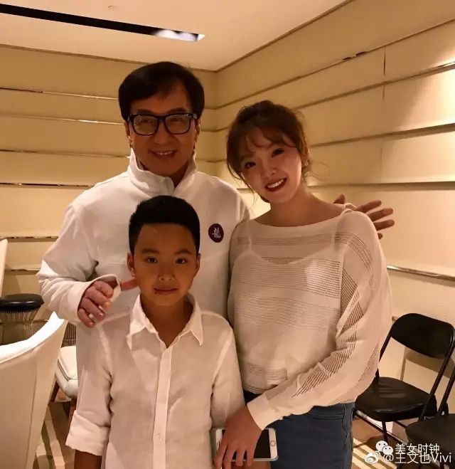 3 tiểu thư xinh đẹp Trung Quốc được mệnh danh "thiên tài đệ nhất đầu thai" - 2 3 tiểu thư xinh đẹp Trung Quốc được mệnh danh "thiên tài đệ nhất đầu thai" - 2