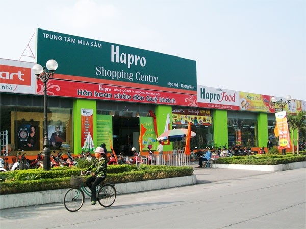Bán toàn bộ phần vốn Nhà nước tại Hapro - 1 Chính phủ lên phương án bán cổ phần của Hapro với giá khởi điểm 12.800 đồng/cổ phần. Giá trị tương đương hơn 2.800 tỷ đồng