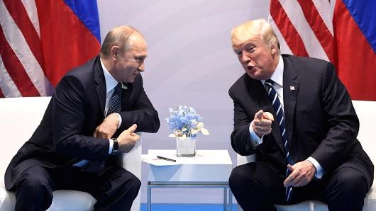 Tổng thống Trump và Putin sẽ gặp nhau ngày mai tại Đà Nẵng - 1
Tổng thống Nga Vladimir Putin (trái) và Tổng thống Mỹ Donald Trump (Ảnh: Getty)