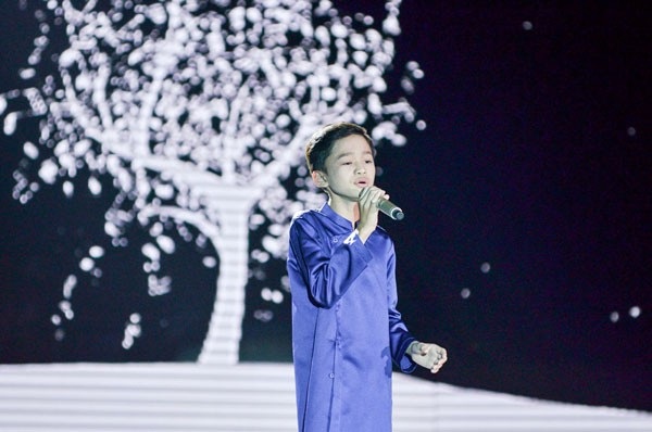 Hương Tràm nhờ Mr. Siro “phù phép” hit “Em gái mưa” dành tặng học trò - 2 Học trò đội Hương Tràm.