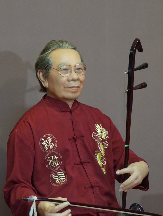Thực hư thông tin bảo tàng tượng sáp nghệ sĩ ở TPHCM lỗ nặng - 1 Cố GS-TS Trần Văn Khê được tạc tượng sáp