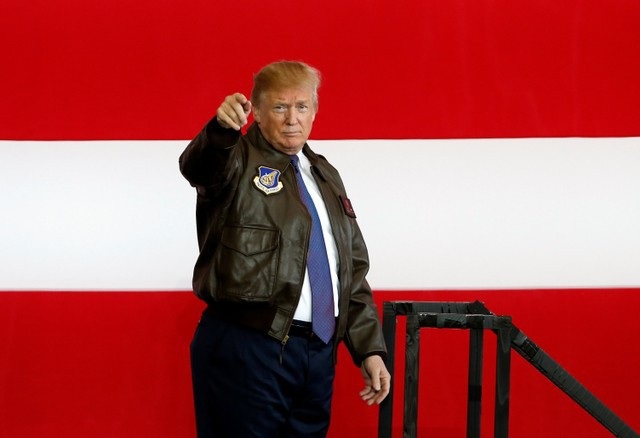 Ông Trump vừa tới Nhật, Triều Tiên cảnh báo trừng phạt "không thương tiếc" - 1
Tổng thống Mỹ Donald Trump (Ảnh: Reuters)