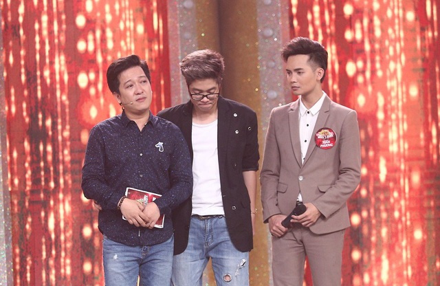 MC Trường Giang vốn thường thể hiện sự nghiêm túc hoặc hóm hỉnh khi lên sóng. Đây là lần đầu tiên nam MC bật khóc trên sóng truyền hình sau khi nghe câu chuyện cảm động từ nam thí sinh Tuấn Phương. Phương chia sẻ, bố mẹ chia tay từ khi anh còn nhỏ. Từ đó, Tuấn Phương sống với mẹ và hiện tại, mẹ của anh đang bệnh nặng. Tuy gặp khó khăn nhưng anh chưa bao giờ cầu cứu sự trợ giúp từ cha ruột, anh nghĩ bản thân đủ mạnh mẽ cho lo cho mẹ.