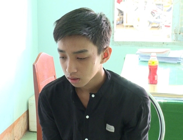 Giành bạn gái trên Facebook, thiếu niên 15 tuổi bị đánh chết - 1 Nghi phạm Trường tại cơ quan công an
