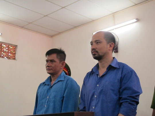Bị cáo Tùng (bìa phải) lãnh án tử hình