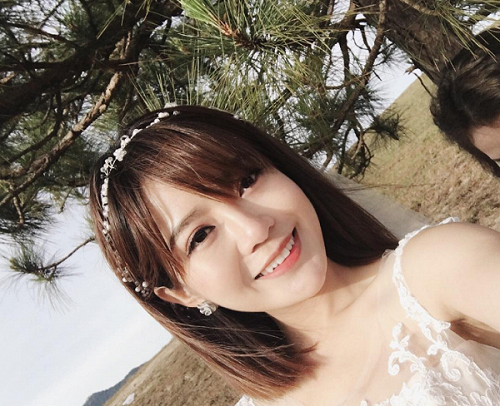 Hot girl Tú Linh xác nhận sớm lên xe hoa với bạn trai hơn 3 tuổi - 1 Hot girl Tú Linh xác nhận sớm lên xe hoa với bạn trai hơn 3 tuổi - 1