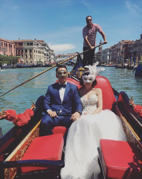 Hot girl Tú Linh xác nhận sớm lên xe hoa với bạn trai hơn 3 tuổi - 5
Linh trong dịp sang Italia để chụp ảnh cưới.