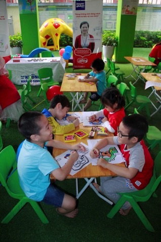 Tư vấn "Hạn chế sử dụng kháng sinh - Tăng cường miễn dịch cho học sinh mầm non" - 3 Tư vấn "Hạn chế sử dụng kháng sinh - Tăng cường miễn dịch cho học sinh mầm non" - 3
