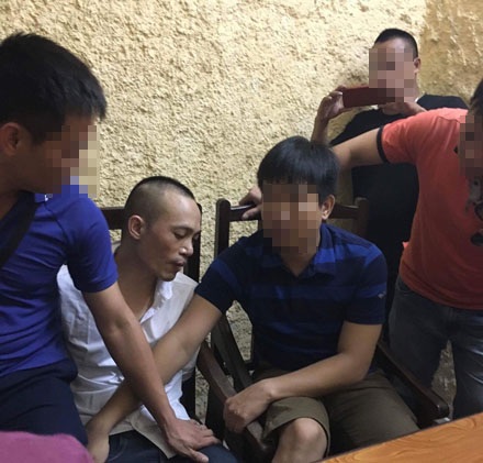 Trinh sát tiết lộ khống chế Thọ “sứt” chưa đến 10 giây - 3 Thọ sứt ngay sau đó được di lí về trại giam T16 để phục vụ công tác điều tra và quy án.