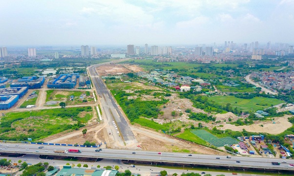 Tuyến đường Nguyễn Xiển nối sang Xa La (Hà Nội) dài 3,7kmcó tổng mức đầu tư 1.475 tỷ đồng dự kiến thông xe vào cuối năm 2017. (Ảnh: Vũ Toàn)