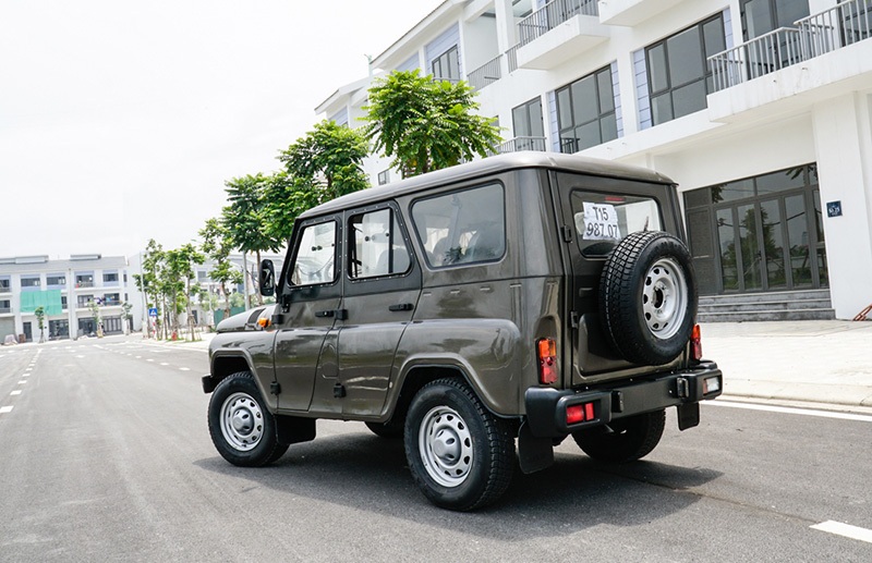 UAZ Hunter có thêm phiên bản diesel tại Việt Nam - 3 UAZ Hunter có thêm phiên bản diesel tại Việt Nam - 3